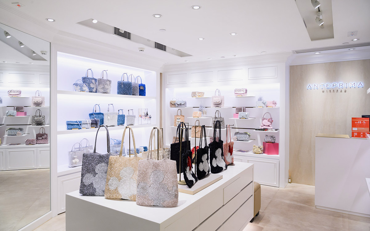 ANTEPRIMA/WIREBAG DISNEY Capsule Is Here to Bring You Joy