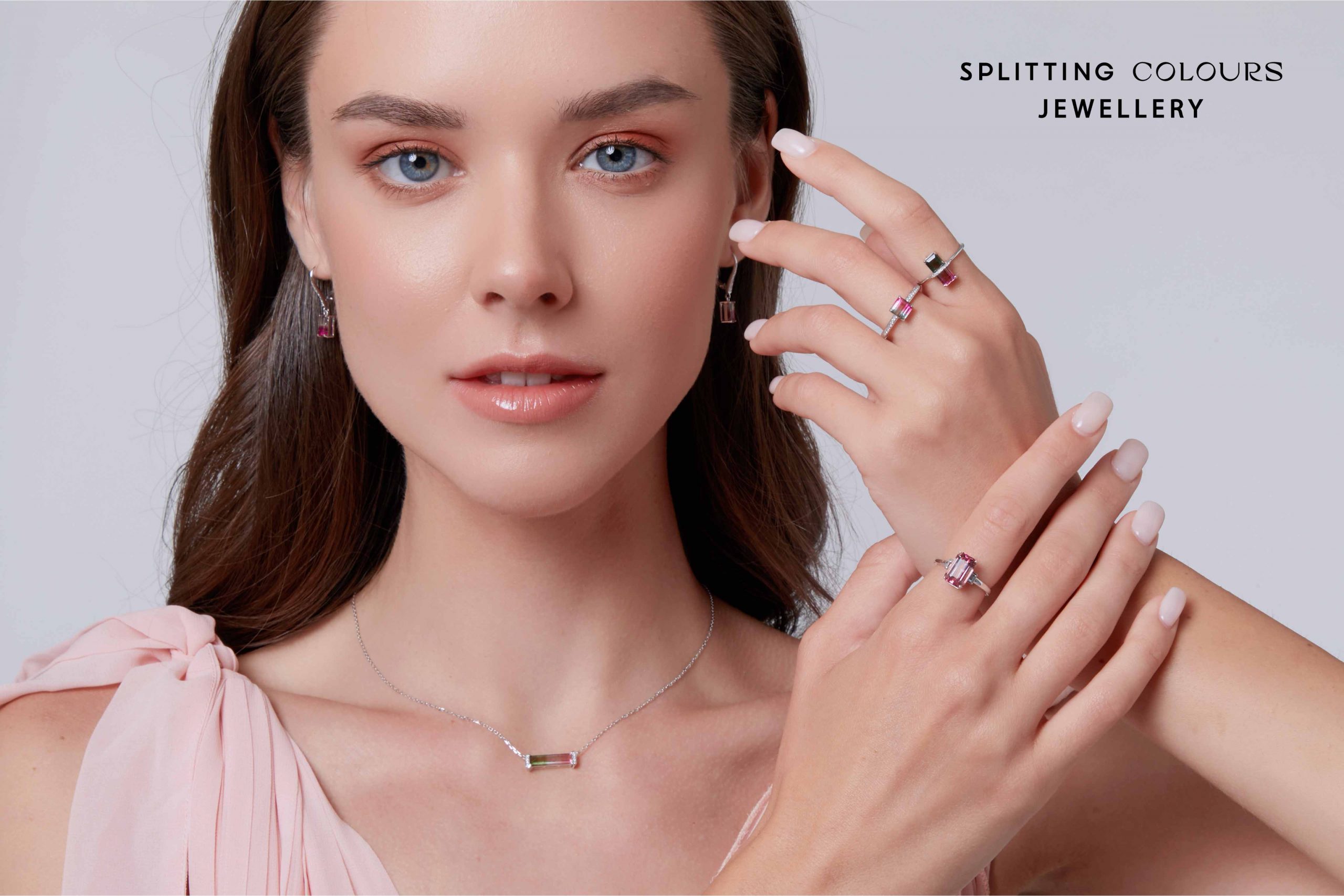 Splitting Colours Jewellery Harbour City