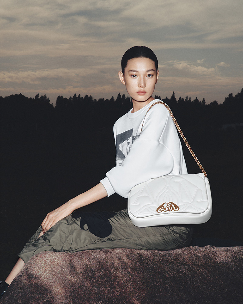 Alexander Mcqueen 'medium Amq' Calfskin Leather Shoulder Bag In China Red |  ModeSens