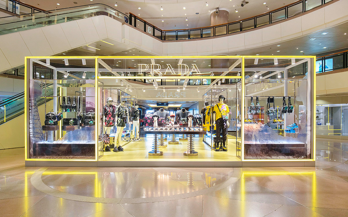 prada store design