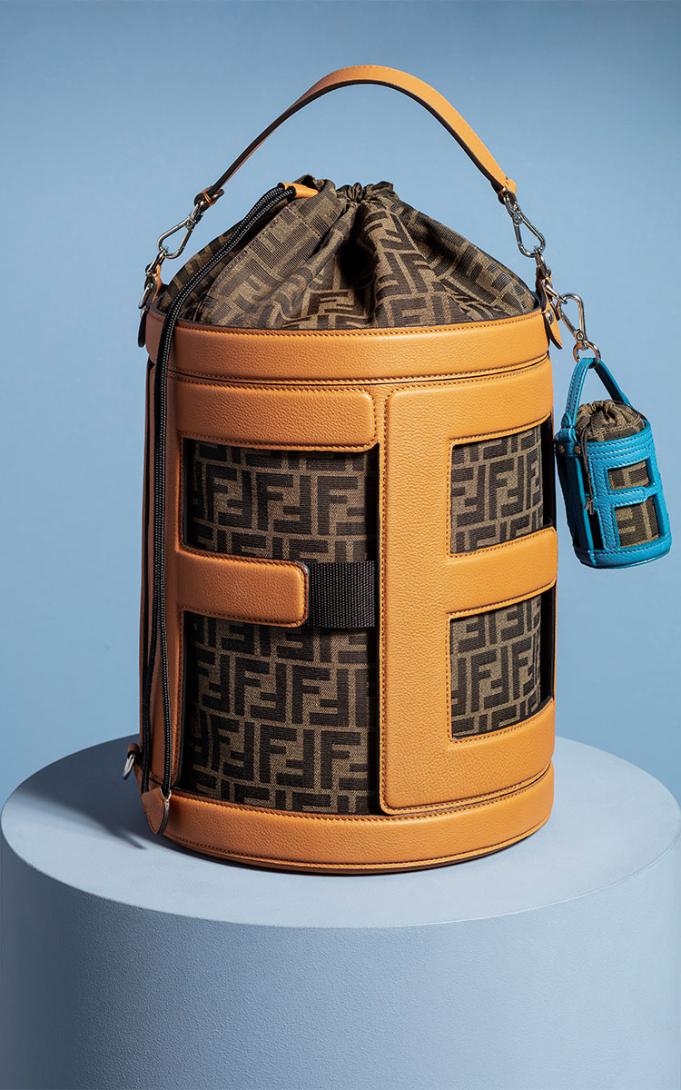 FENDI Palazzo Bucket Bag