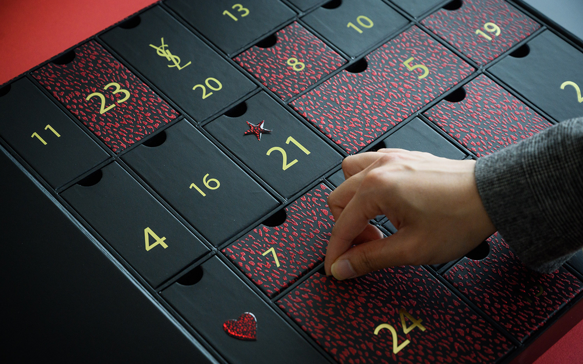 YVES SAINT LAURENT YSL Beauty Holiday Advent Calendar