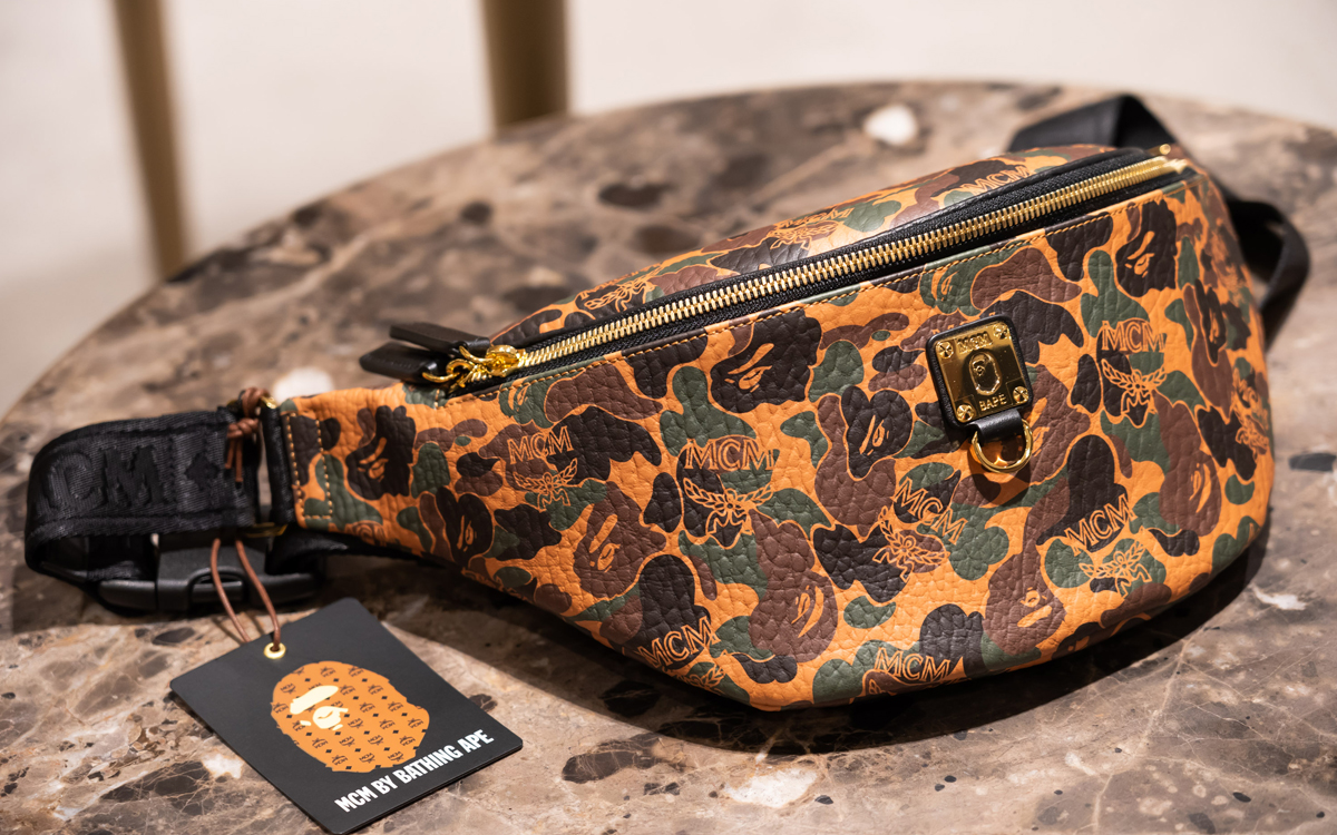 MCM × BAPE® MCM CAMO BELTBAG COLOR:BROWN